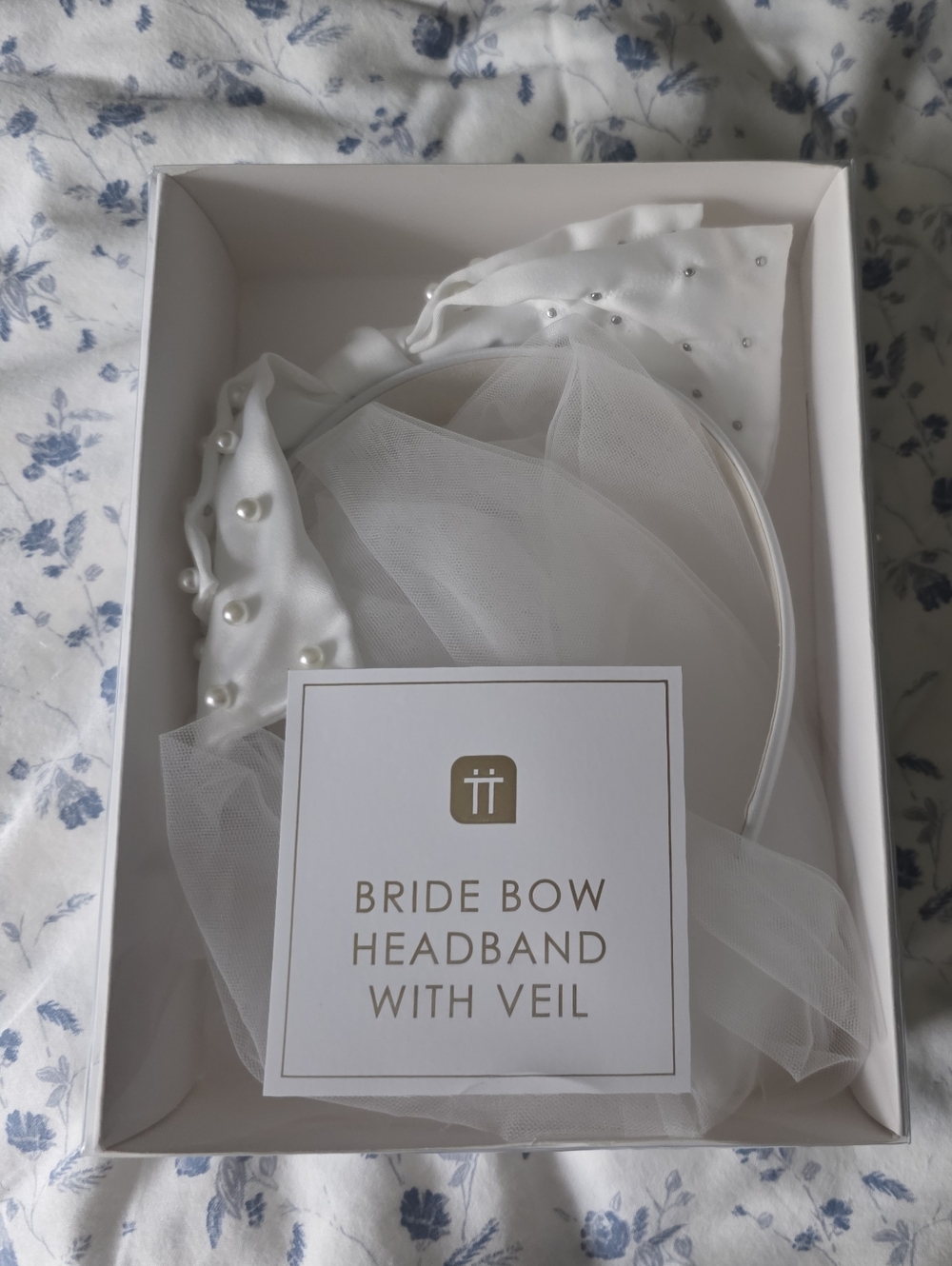 Bride Bow Headband with Veil - White